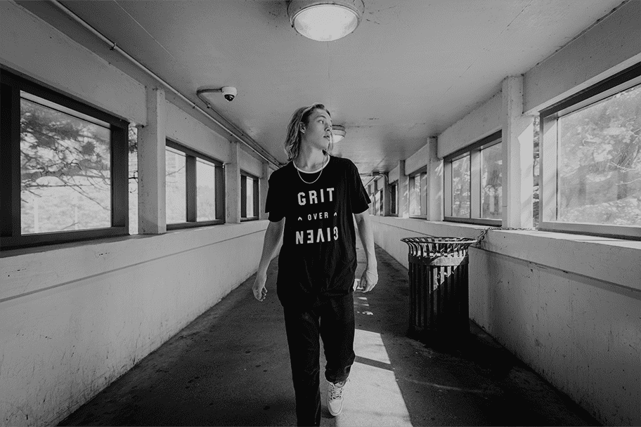 merch_crescent town_2-2